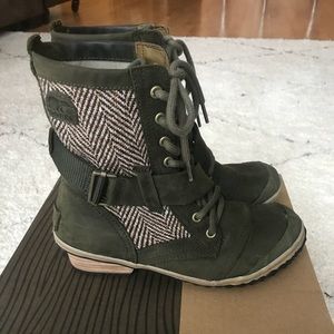 Sorel Slimboot Lace Chevron (Nori)